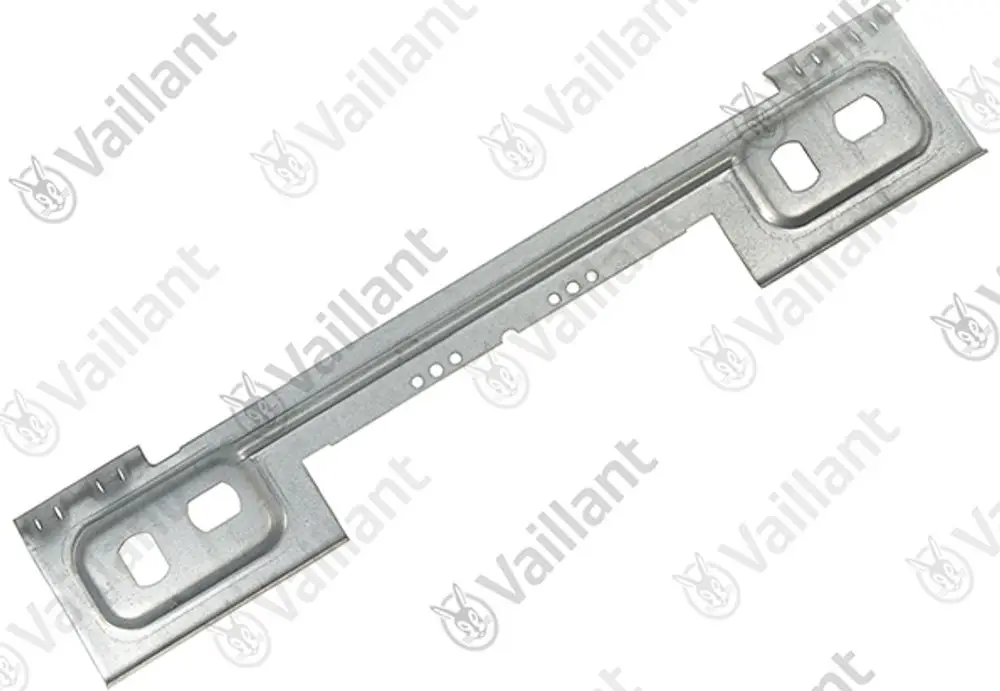 Metallhalter von Vaillant, längliche Form mit mehreren Löchern und Aussparungen, geeigneter Einsatz in Heizgeräte oder ähnlichen Anwendungen.